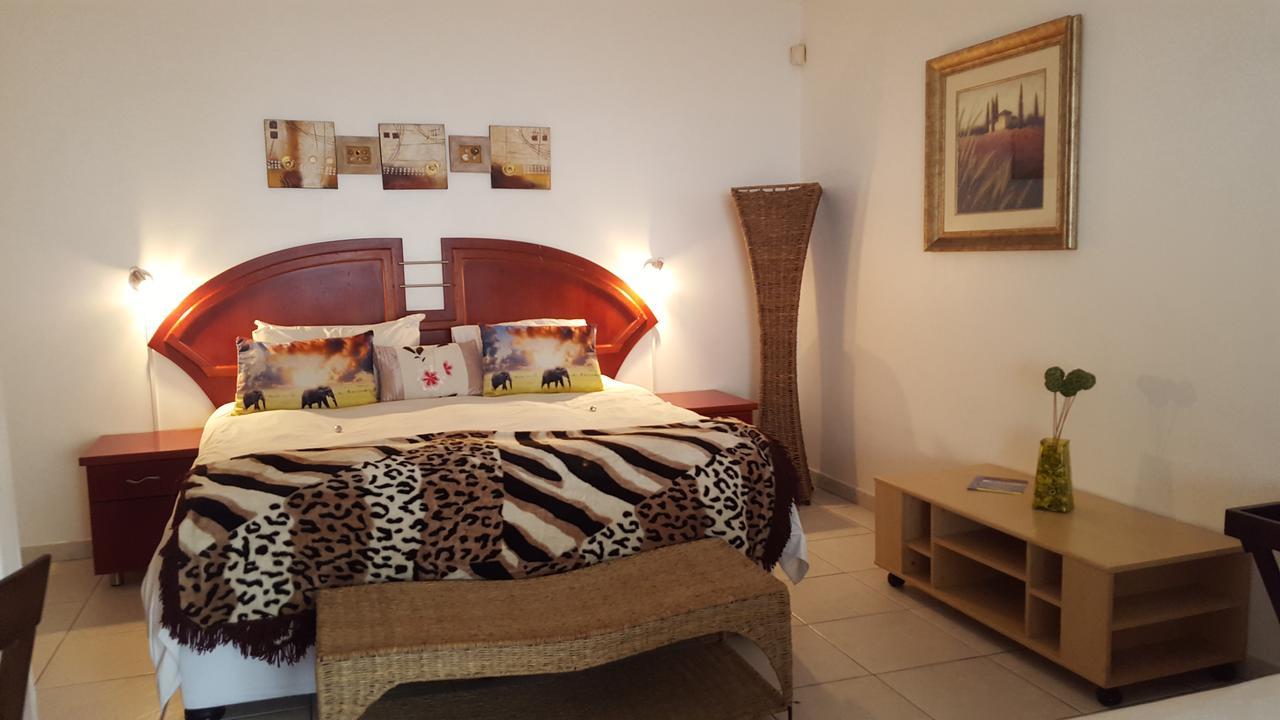 Old N New Bed & Breakfast Umhlanga Luaran gambar